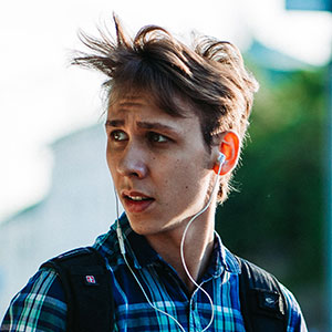 手机被攻击连续收电话